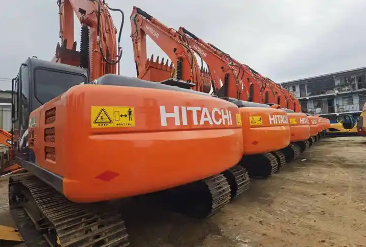 Japan Made Used Excavator Hitachi Ex200-1,Ex200 With Good Condition And Best Price Excavator Machine in Shanghai - Crawler excavator: picture 4 Japan Made Used Excavator Hitachi Ex200-1,Ex200 With Good Condition And Best Price Excavator Machine in Shanghai - Crawler excavator: picture 4