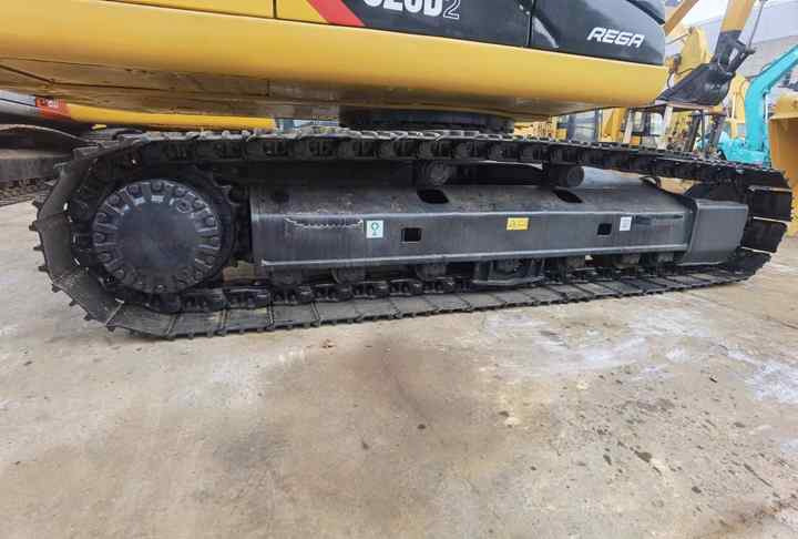 Original Caterpillar Excavator Parts,Low Working Hours Of Used Excavator Cat320,320b,320c,320d,320dl,320d2 For Sale In Shanghai - Crawler excavator: picture 5 Original Caterpillar Excavator Parts,Low Working Hours Of Used Excavator Cat320,320b,320c,320d,320dl,320d2 For Sale In Shanghai - Crawler excavator: picture 5