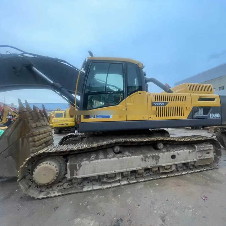 Second hand Volvo excavator in good condition for sale - Crawler excavator: picture 1 Second hand Volvo excavator in good condition for sale - Crawler excavator: picture 1