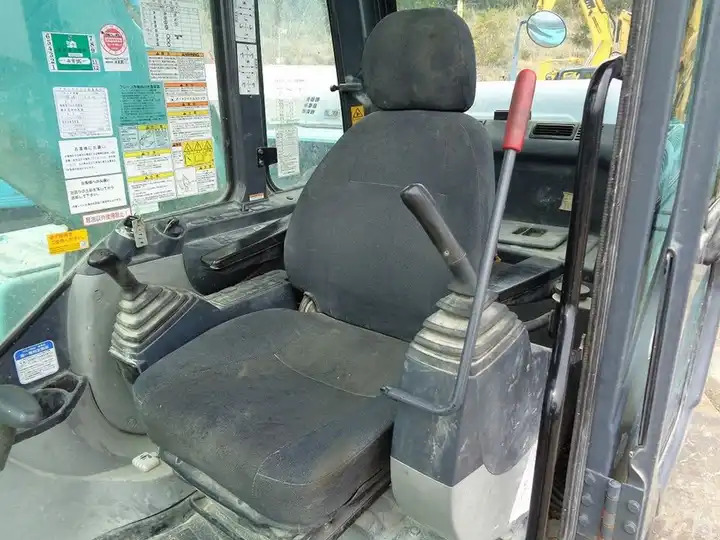 Used Crawler Hydraulic Excavator Kobelco Sk75-8 Sk230-6 Sk 025 Sk200 6 Sk75 Sk250-8 - Excavator: picture 2 Used Crawler Hydraulic Excavator Kobelco Sk75-8 Sk230-6 Sk 025 Sk200 6 Sk75 Sk250-8 - Excavator: picture 2