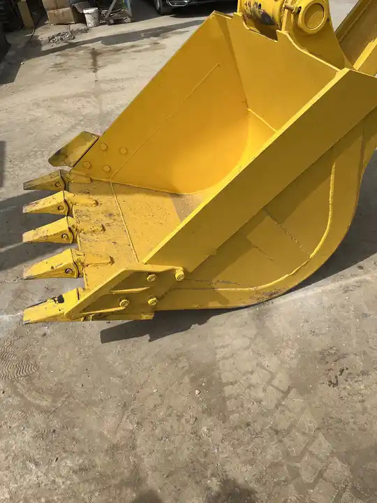 Used Komatus excavator Pc220-8mo PC200-8 in good condition for sale - Crawler excavator: picture 5 Used Komatus excavator Pc220-8mo PC200-8 in good condition for sale - Crawler excavator: picture 5