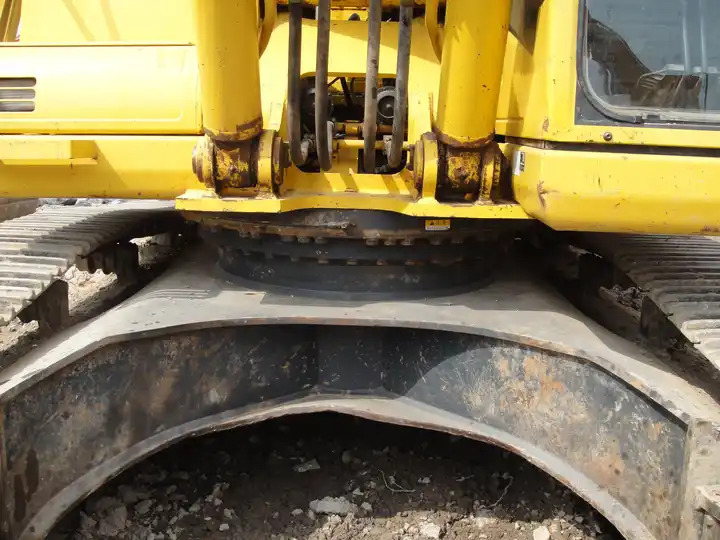 Used Komatus excavator Pc400-7 in good condition for sale - Crawler excavator: picture 5 Used Komatus excavator Pc400-7 in good condition for sale - Crawler excavator: picture 5
