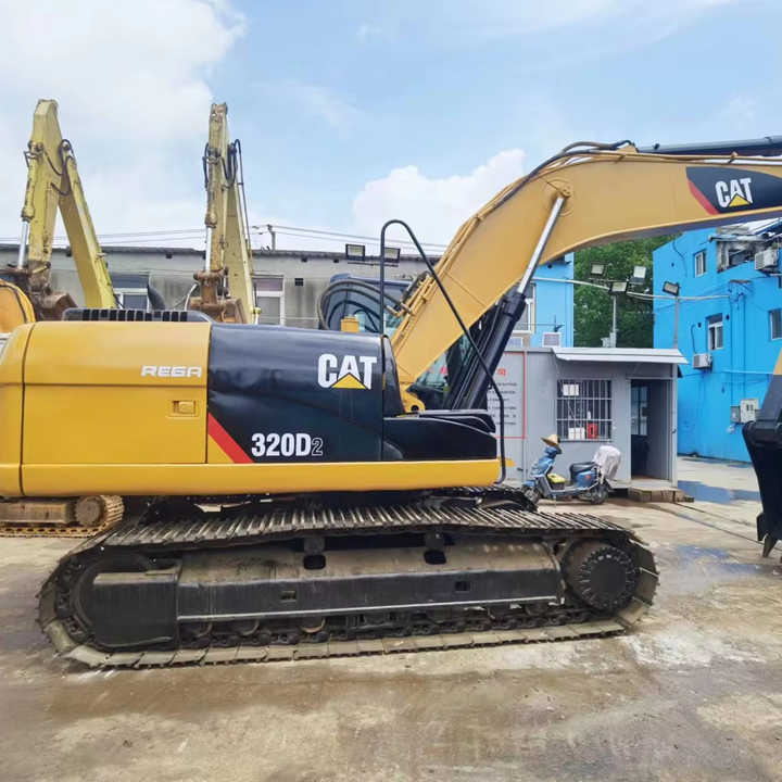 Heavy Excavator CAT 320d Original US Used CAT 320d Excavator 20 TonsExcavator CAT320C 320D 320d2 on sale - Crawler excavator: picture 1 Heavy Excavator CAT 320d Original US Used CAT 320d Excavator 20 TonsExcavator CAT320C 320D 320d2 on sale - Crawler excavator: picture 1