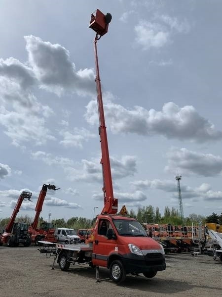 Iveco Daily GSR E179T - 17,1m - 200 kg  leasing Iveco Daily GSR E179T - 17,1m - 200 kg: picture 11