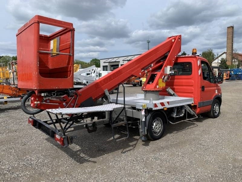 Iveco Daily GSR E179T - 17,1m - 200 kg  leasing Iveco Daily GSR E179T - 17,1m - 200 kg: picture 6