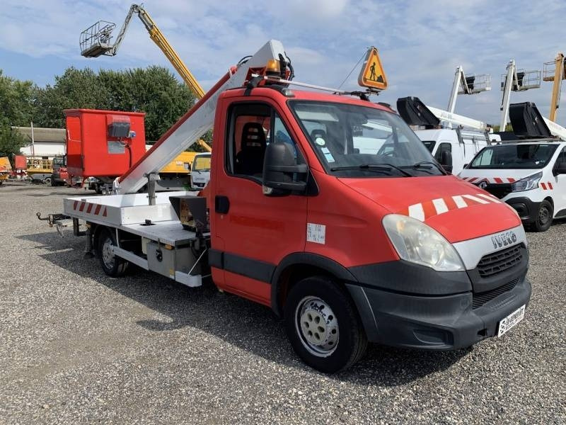 Iveco Daily Multitel 160 ALU DS - 16m - Truck with aerial platform: picture 1 Iveco Daily Multitel 160 ALU DS - 16m - Truck with aerial platform: picture 1