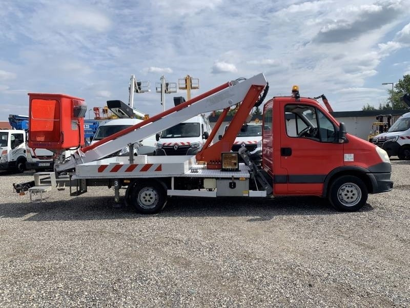 Iveco Daily Multitel 160 ALU DS - 16m - Truck with aerial platform: picture 4 Iveco Daily Multitel 160 ALU DS - 16m - Truck with aerial platform: picture 4