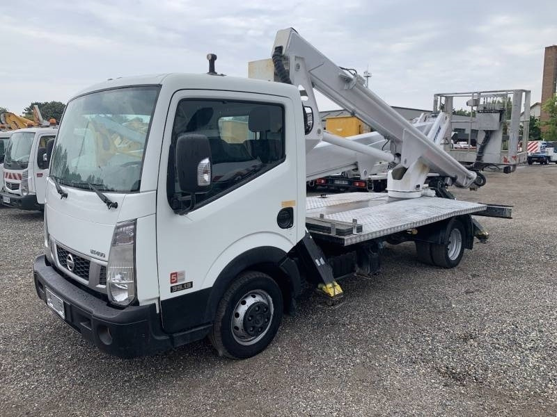 Nissan Cabstar Multitel HX195 - 19,5m - Truck with aerial platform: picture 2 Nissan Cabstar Multitel HX195 - 19,5m - Truck with aerial platform: picture 2