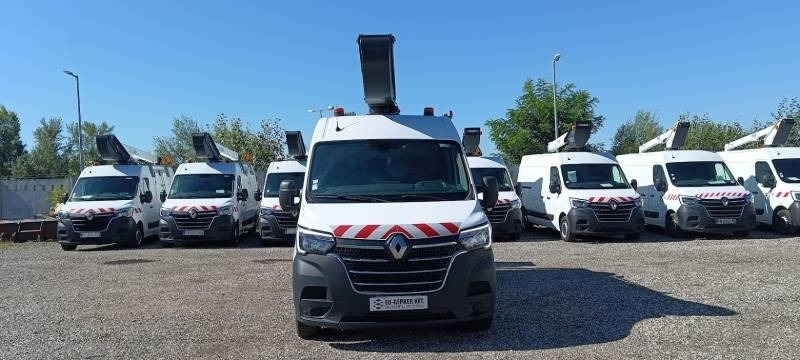 Renault Master Klubb KL32 - 12,5 m, 120 kg - Truck with aerial platform: picture 3 Renault Master Klubb KL32 - 12,5 m, 120 kg - Truck with aerial platform: picture 3
