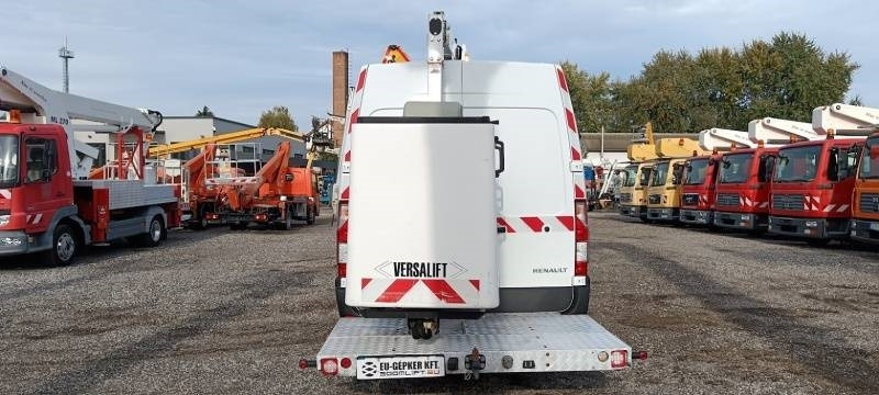 Renault Master Versalift ETL-32-125 - 12,5 m - 120kg - Truck with aerial platform: picture 3 Renault Master Versalift ETL-32-125 - 12,5 m - 120kg - Truck with aerial platform: picture 3