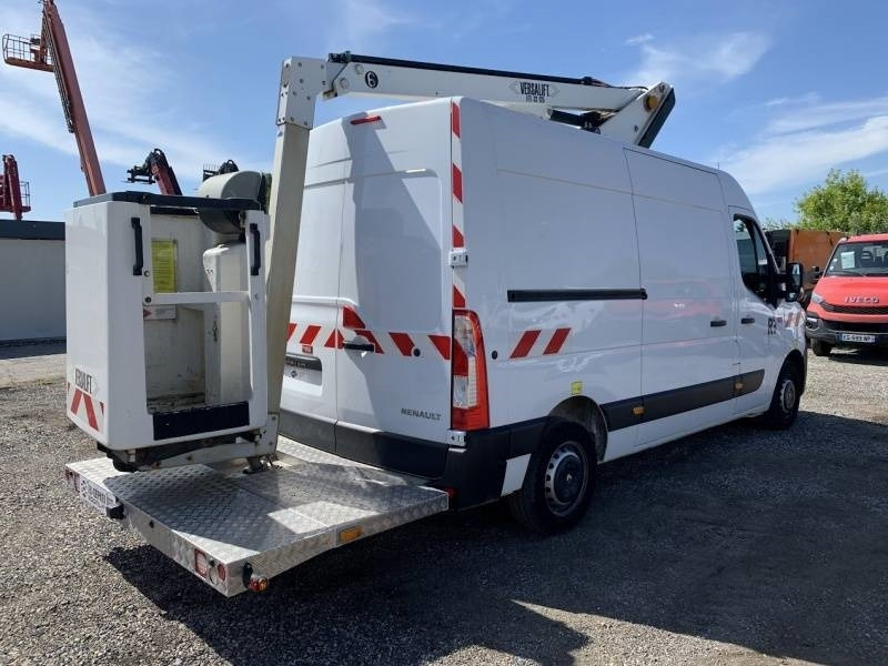 Renault Master Versalift ETL-32-125 - 12,5 m - 120kg - Truck with aerial platform: picture 5 Renault Master Versalift ETL-32-125 - 12,5 m - 120kg - Truck with aerial platform: picture 5