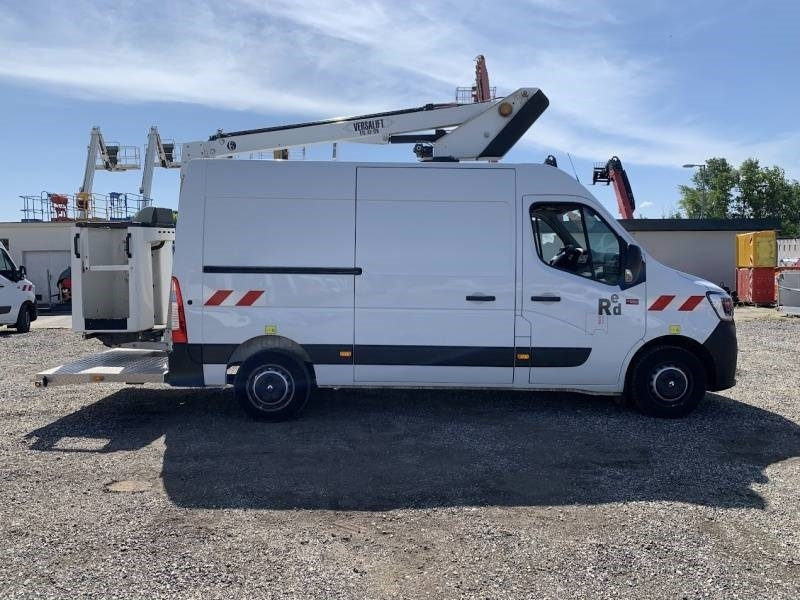Renault Master Versalift ETL-32-125 - 12,5 m - 120kg - Truck with aerial platform: picture 3 Renault Master Versalift ETL-32-125 - 12,5 m - 120kg - Truck with aerial platform: picture 3