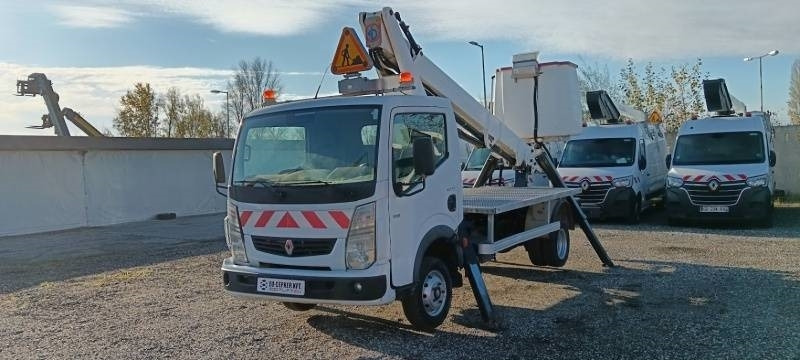 Renault Maxity Bizzocchi Autel 162 HP - 16,5m - Truck with aerial platform: picture 2 Renault Maxity Bizzocchi Autel 162 HP - 16,5m - Truck with aerial platform: picture 2
