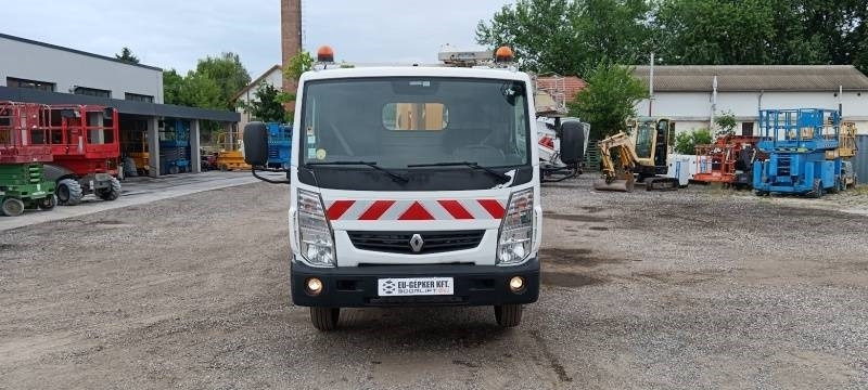Renault Maxity Multitel MX170 - 17 m - Truck with aerial platform: picture 3 Renault Maxity Multitel MX170 - 17 m - Truck with aerial platform: picture 3