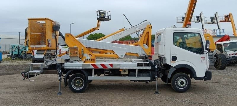 Renault Maxity Multitel MX170 - 17 m - Truck with aerial platform: picture 4 Renault Maxity Multitel MX170 - 17 m - Truck with aerial platform: picture 4