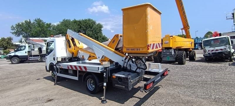 Renault Maxity Multitel MX200 - 20 m - Truck with aerial platform: picture 5 Renault Maxity Multitel MX200 - 20 m - Truck with aerial platform: picture 5