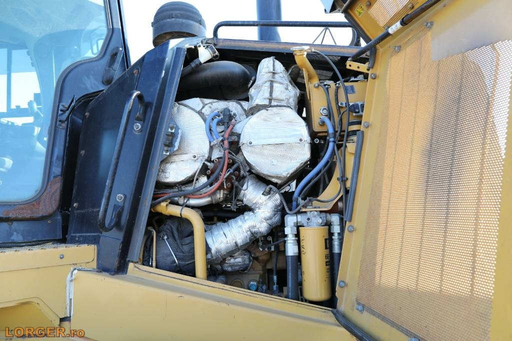 Bulldozer CAT D 7 E LGP: picture 17