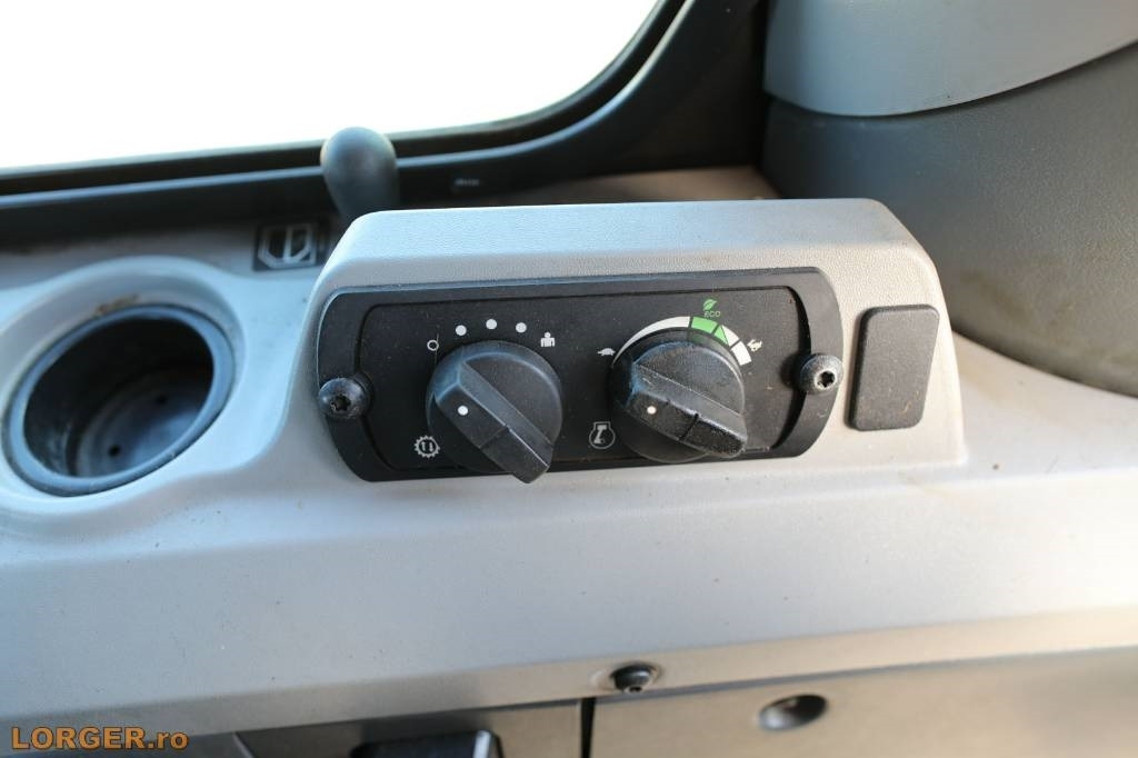 Bulldozer CAT D 7 E LGP: picture 26