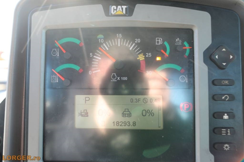 Bulldozer CAT D 7 E LGP: picture 25