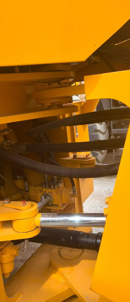 LIUGONG 856 - Wheel loader: picture 4 LIUGONG 856 - Wheel loader: picture 4
