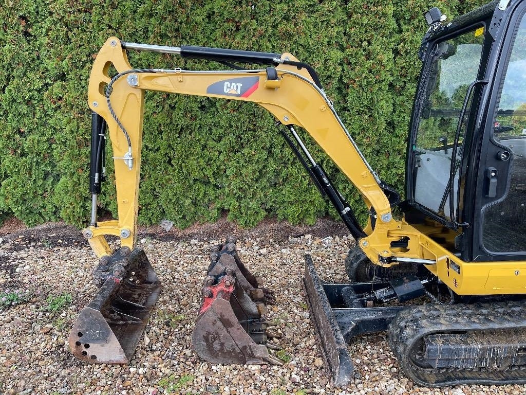 CAT 302.7D CR - Mini excavator: picture 4 CAT 302.7D CR - Mini excavator: picture 4