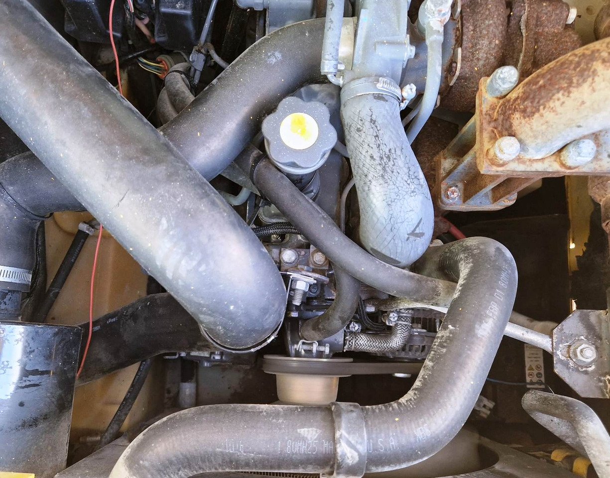 Skid steer loader NEW HOLLAND S170: picture 7 Skid steer loader NEW HOLLAND S170: picture 7