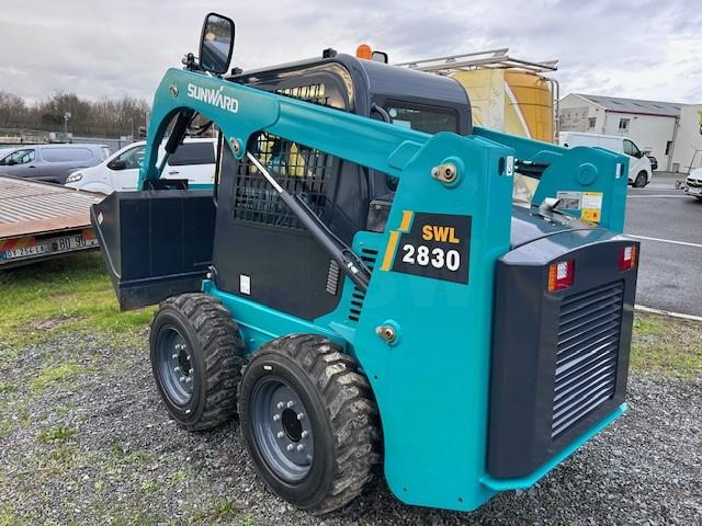SUNWARD SWL2830 SUNWARD /BOBCAT - Skid steer loader: picture 4 SUNWARD SWL2830 SUNWARD /BOBCAT - Skid steer loader: picture 4
