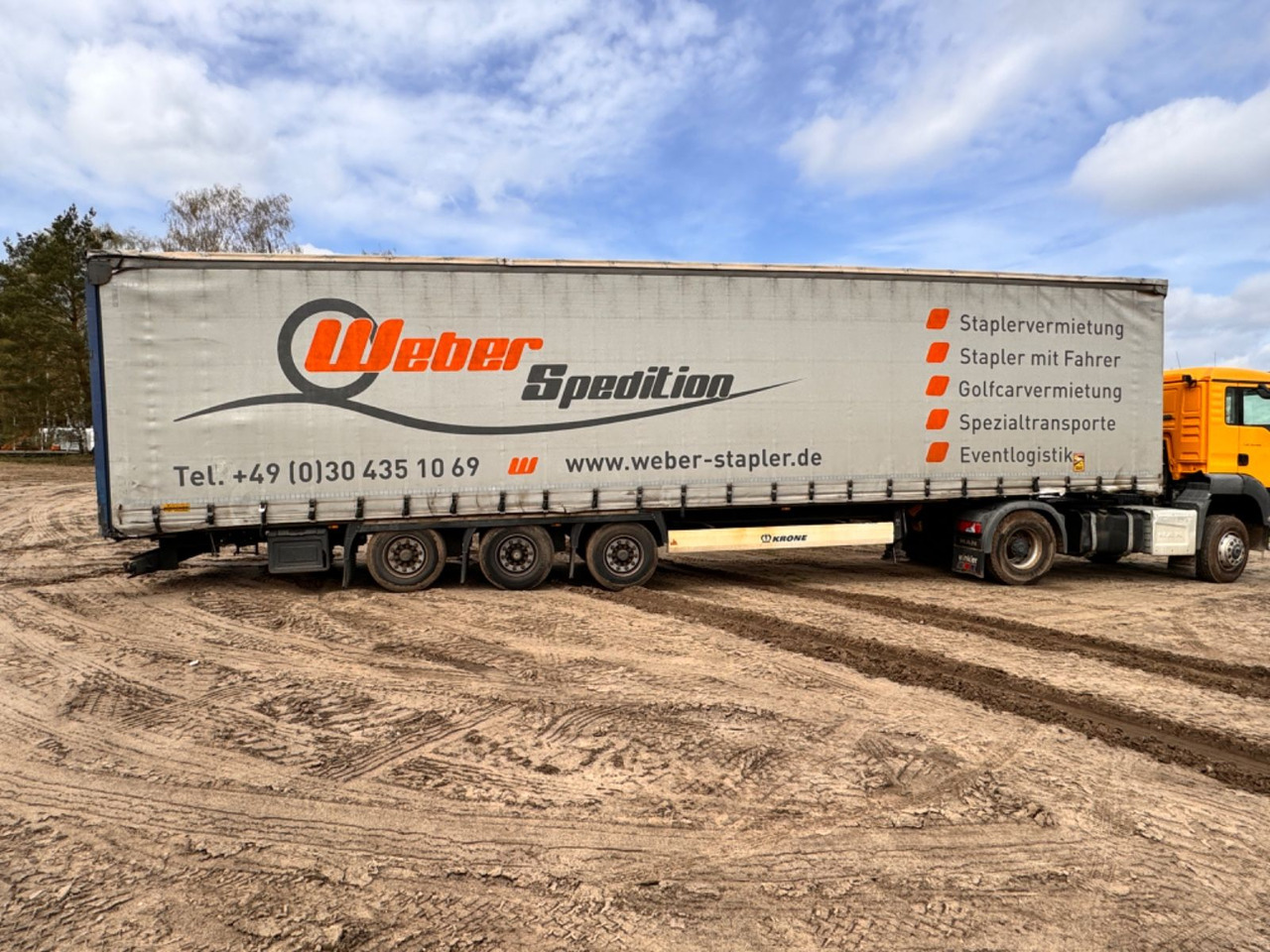 Krone SD - Curtainsider semi-trailer: picture 3 Krone SD - Curtainsider semi-trailer: picture 3