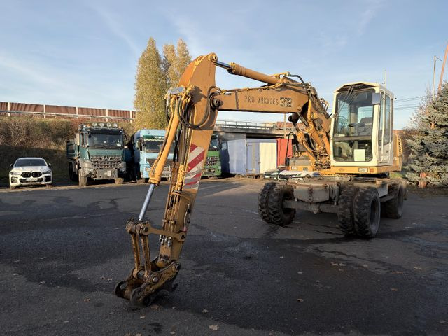 Liebherr 312 - Wheel excavator: picture 2 Liebherr 312 - Wheel excavator: picture 2