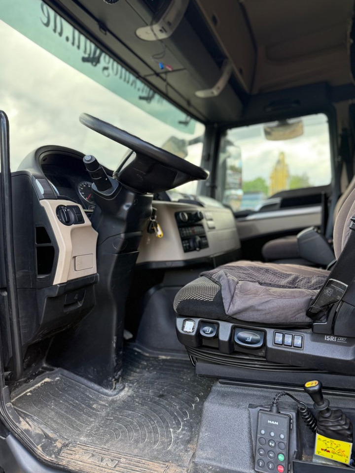 Tractor truck MAN TGX 18.500 Hydrodrive Kipphydraulik Motorschaden: picture 12