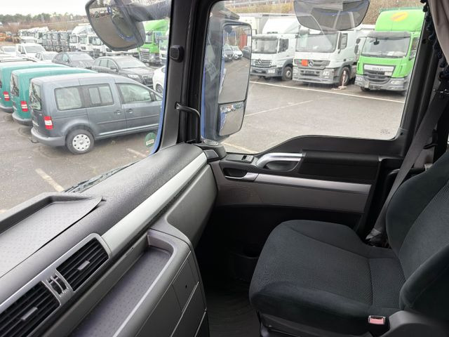 Tractor truck MAN TGX 26.480 6x4   BLS Kipphydraulik: picture 15