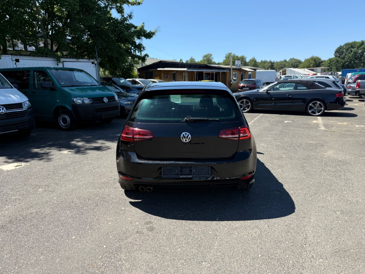 Volkswagen Golf VII Lim. Lounge BMT R-line - Sedan: picture 5 Volkswagen Golf VII Lim. Lounge BMT R-line - Sedan: picture 5