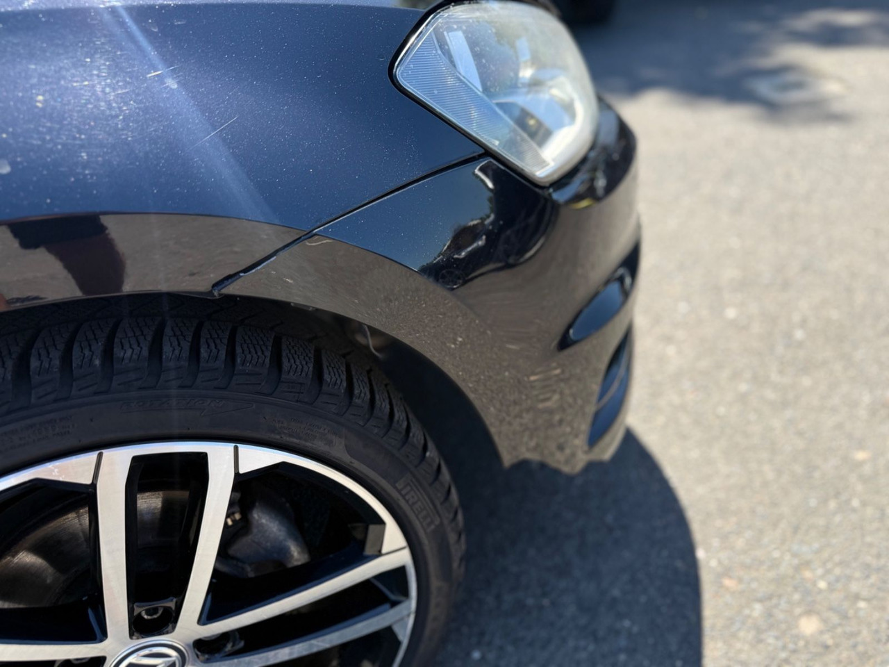 Sedan Volkswagen Golf VII Lim. Lounge BMT R-line: picture 9