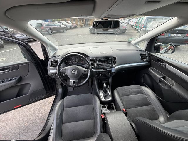 Passenger van Volkswagen Sharan Highline BMT: picture 14
