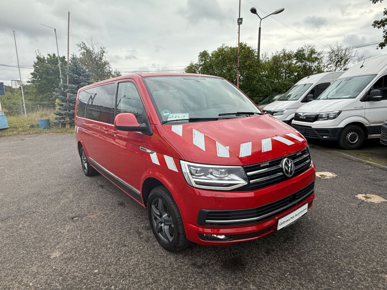 Volkswagen T6 Transporter Bus Multivan Comfortline lang - Small van: picture 2 Volkswagen T6 Transporter Bus Multivan Comfortline lang - Small van: picture 2