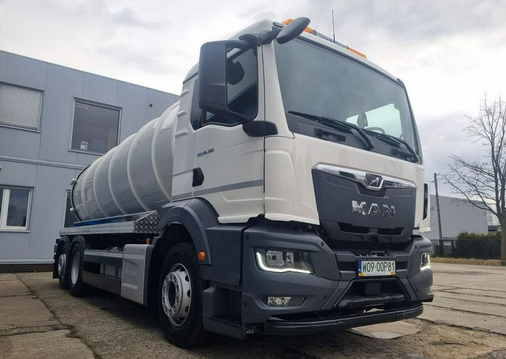 MAN TGS 26.330 - Vacuum truck: picture 4 MAN TGS 26.330 - Vacuum truck: picture 4