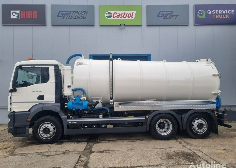 MAN TGS 26.330 - Tanker truck: picture 3 MAN TGS 26.330 - Tanker truck: picture 3