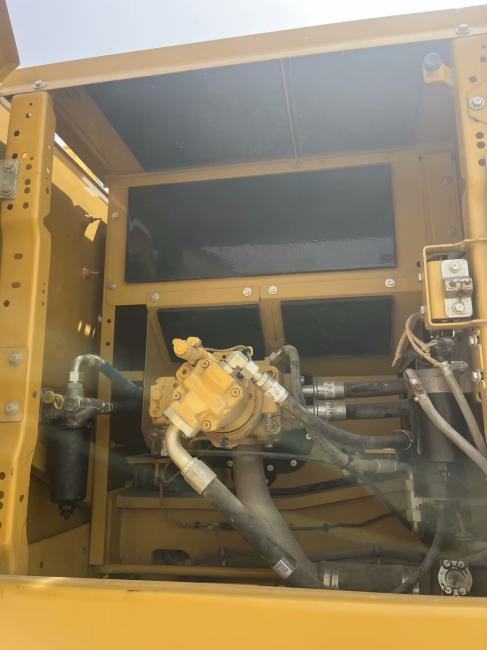 Crawler excavator CAT 336GC: picture 7