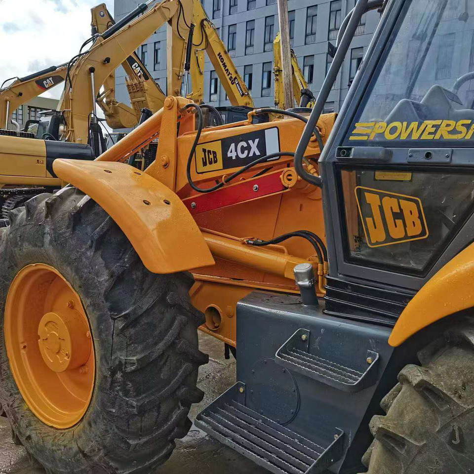 JCB 4CX - Backhoe loader: picture 5 JCB 4CX - Backhoe loader: picture 5