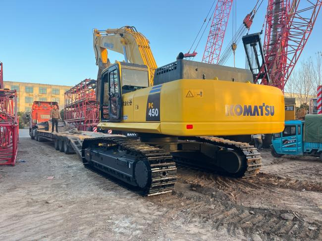 Komatsu PC450 - Crawler excavator: picture 3 Komatsu PC450 - Crawler excavator: picture 3