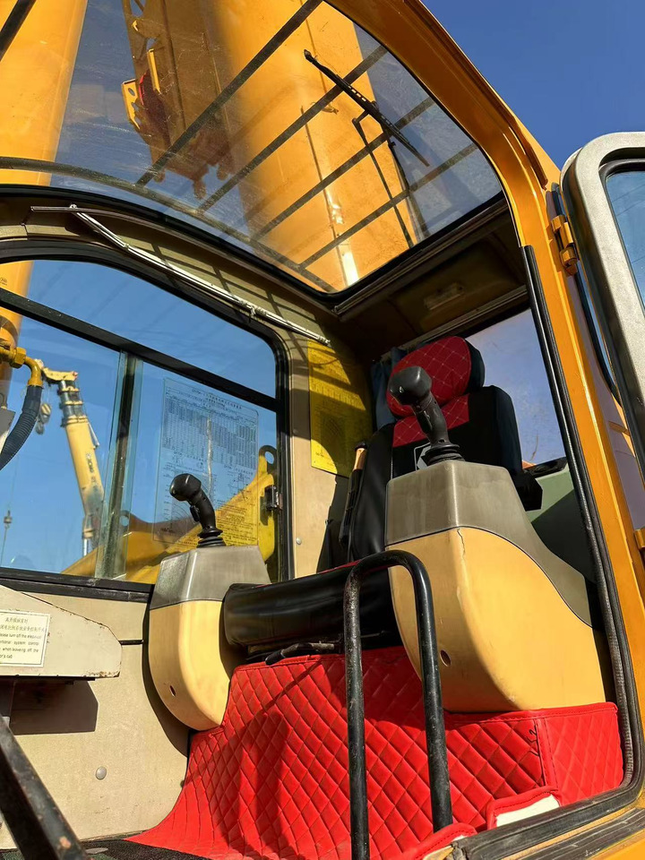 XCMG - Crane: picture 3 XCMG - Crane: picture 3