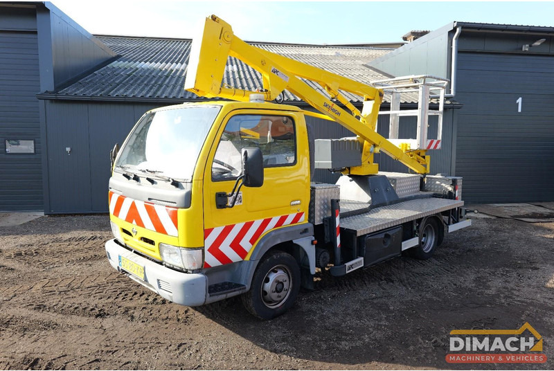Nissan Cabstar E Sky high autohoogwerker 12meter elektrisch bedienbaar. manbak capaciteit 215kilo - Commercial truck: picture 1 Nissan Cabstar E Sky high autohoogwerker 12meter elektrisch bedienbaar. manbak capaciteit 215kilo - Commercial truck: picture 1