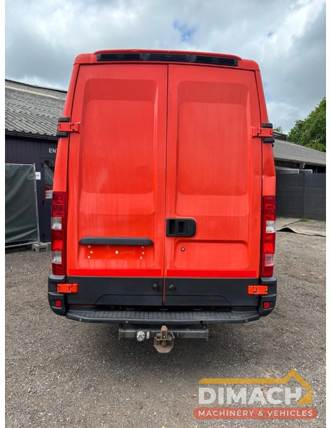 Iveco Daily 35C L2H2 85kW Dubbellucht, double air tyres - Panel van: picture 3 Iveco Daily 35C L2H2 85kW Dubbellucht, double air tyres - Panel van: picture 3