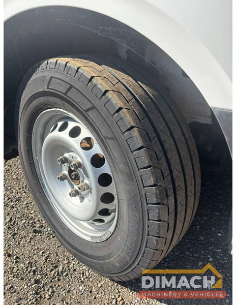 MAN TGE 3.180 L4H3 maxi Engine problem - motorschade -VW crafter L4H3 maxi bus - koffer - klima - euro 6 - Panel van: picture 4 MAN TGE 3.180 L4H3 maxi Engine problem - motorschade -VW crafter L4H3 maxi bus - koffer - klima - euro 6 - Panel van: picture 4