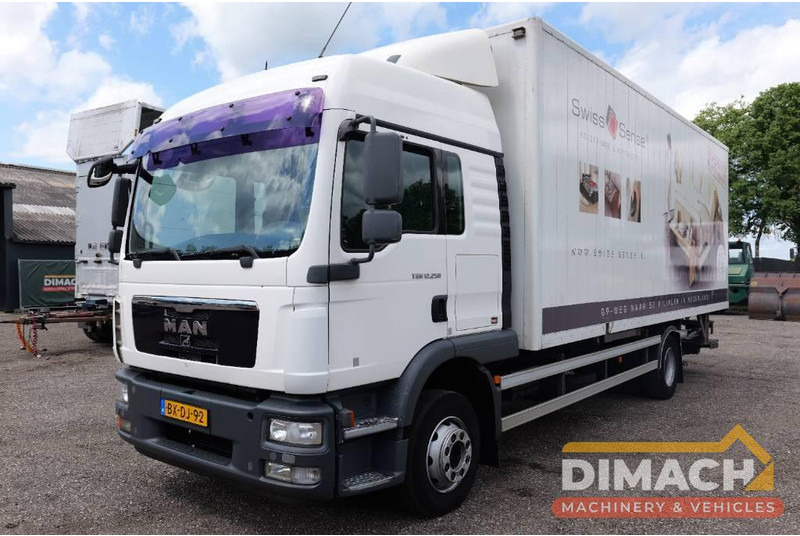 MAN TGM 12.290 wissellaadbak laadklep -loadlift MAN TGM met renova wissel laaldbak systeem ( BDF ) airco TOP !!verhuiswagen - Box truck: picture 1 MAN TGM 12.290 wissellaadbak laadklep -loadlift MAN TGM met renova wissel laaldbak systeem ( BDF ) airco TOP !!verhuiswagen - Box truck: picture 1