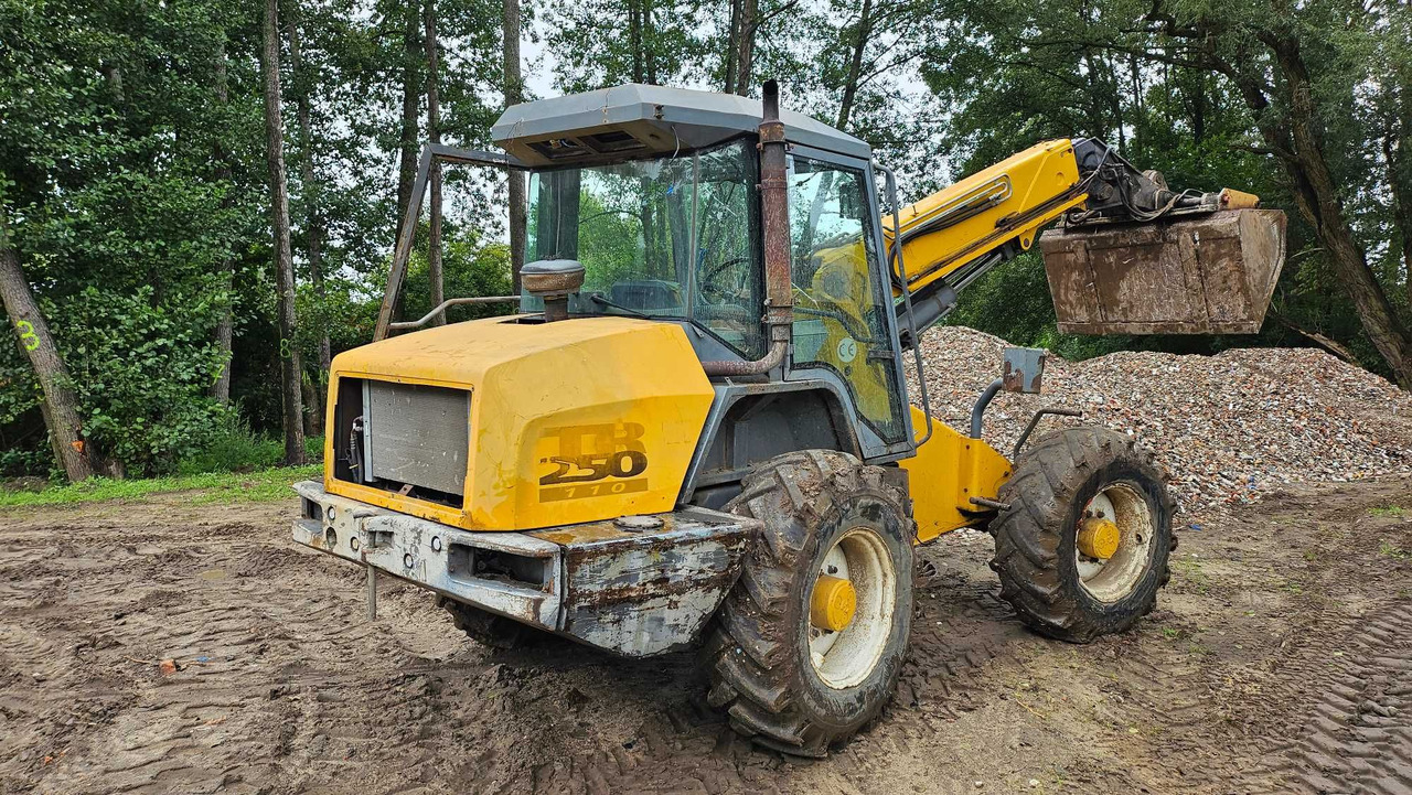 Ładowarka teleskopowa MATBRO TR250-110 John Deere - Telescopic handler: picture 2 Ładowarka teleskopowa MATBRO TR250-110 John Deere - Telescopic handler: picture 2