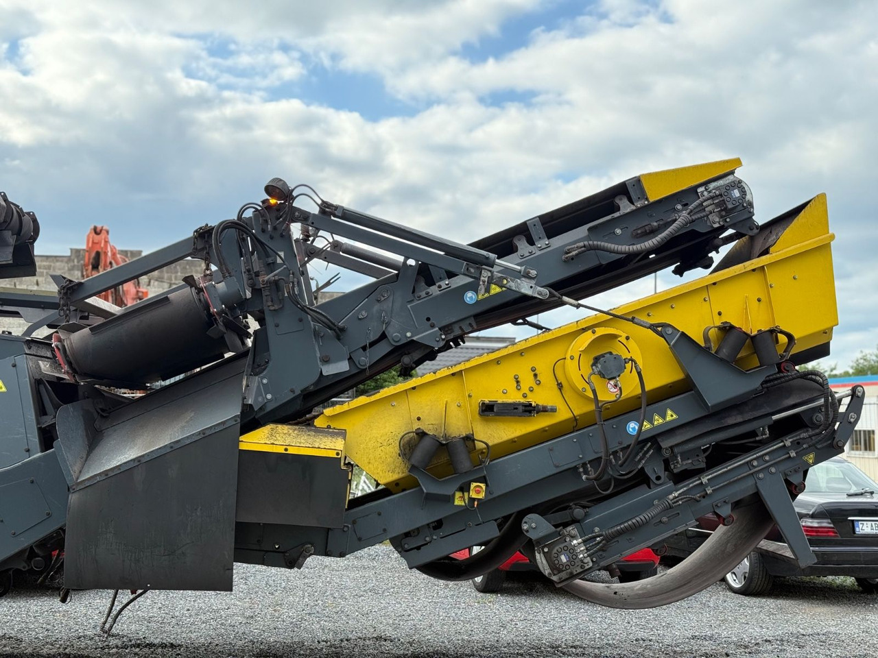 Mobile crusher KEESTRACK R3H Mobile Brecheranlage mit Siebmodul: picture 11 Mobile crusher KEESTRACK R3H Mobile Brecheranlage mit Siebmodul: picture 11