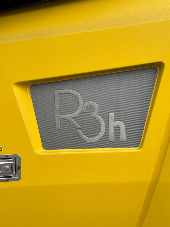 KEESTRACK R3H Mobile Brecheranlage mit Siebmodul - Impact crusher: picture 5 KEESTRACK R3H Mobile Brecheranlage mit Siebmodul - Impact crusher: picture 5