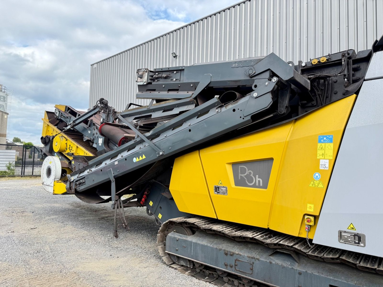 Mobile crusher KEESTRACK R3H Mobile Brecheranlage mit Siebmodul: picture 7 Mobile crusher KEESTRACK R3H Mobile Brecheranlage mit Siebmodul: picture 7