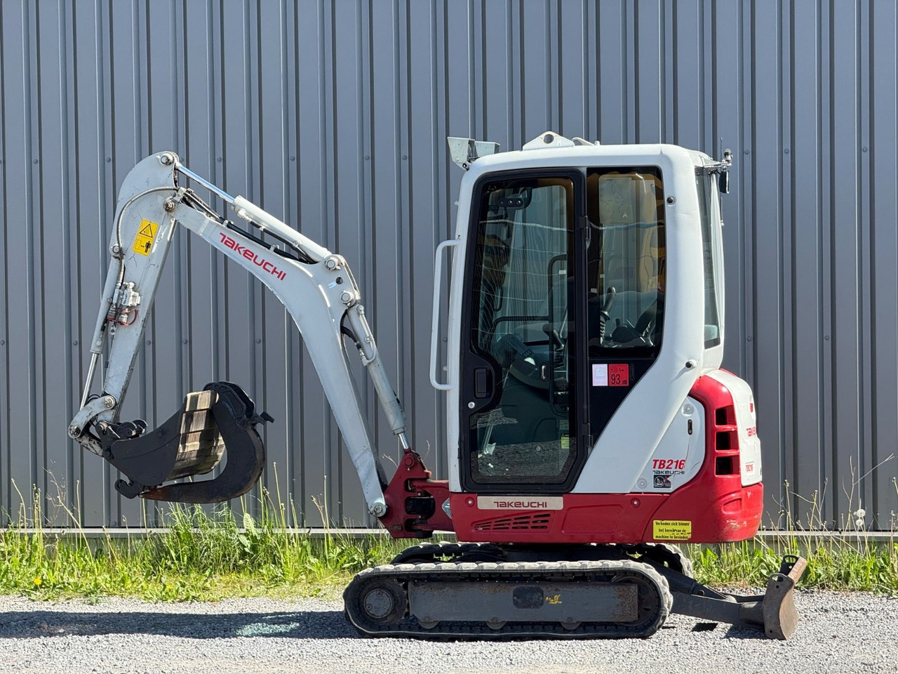 Takeuchi TB216 - Mini excavator: picture 5 Takeuchi TB216 - Mini excavator: picture 5